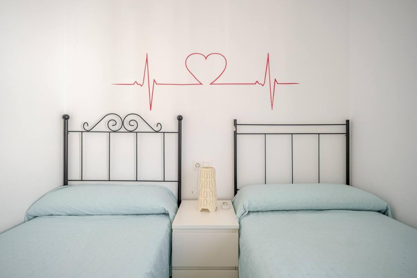 Villa Antonia Mar - Private & Heated Pool - Punta Lara 内尔哈 外观 照片